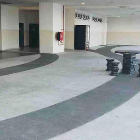 Minimalist Loft5 Decentrum Wifinetflix Kajang Bagian luar foto