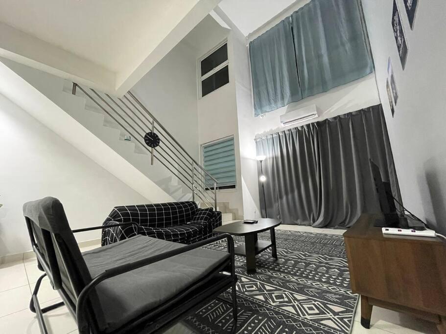 Minimalist Loft5 Decentrum Wifinetflix Kajang Bagian luar foto