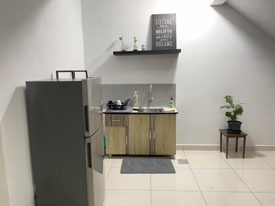 Minimalist Loft5 Decentrum Wifinetflix Kajang Bagian luar foto