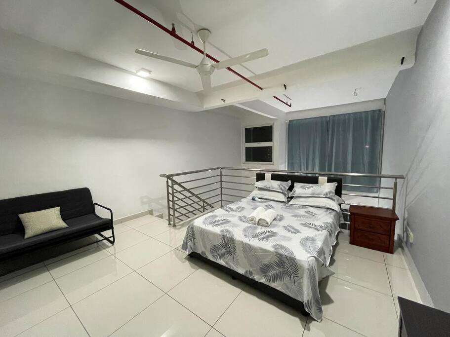 Minimalist Loft5 Decentrum Wifinetflix Kajang Bagian luar foto